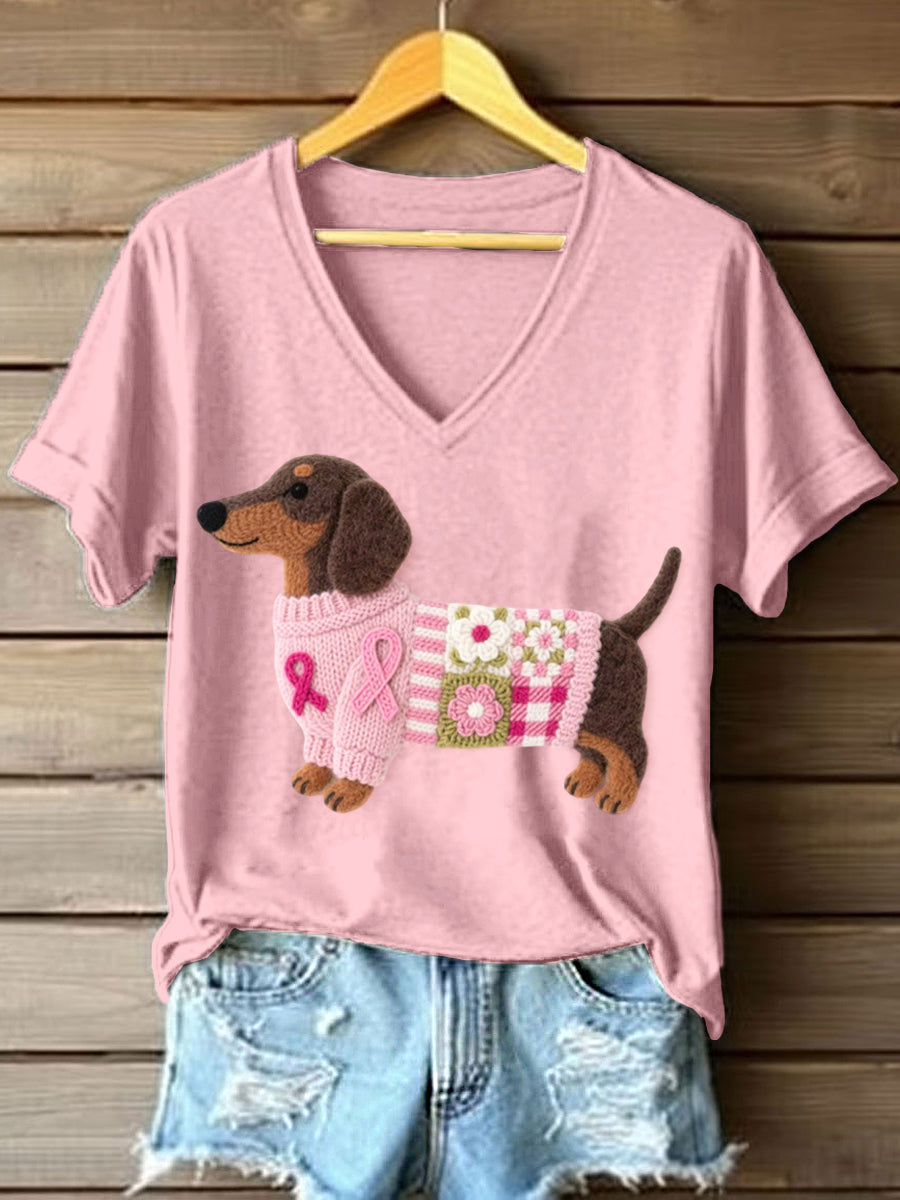 Damska koszulka z dekoltem w szpic wzór Jamnik