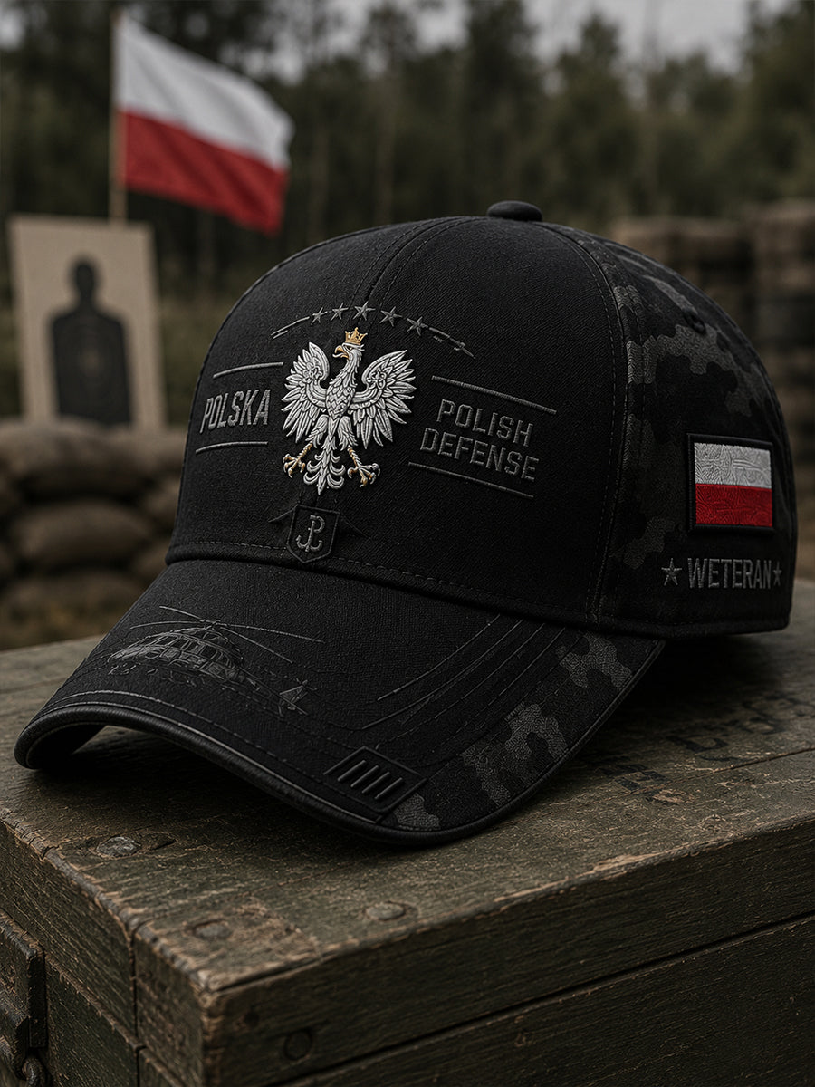 Czapka z wojskowym nadrukiem w stylu vintage