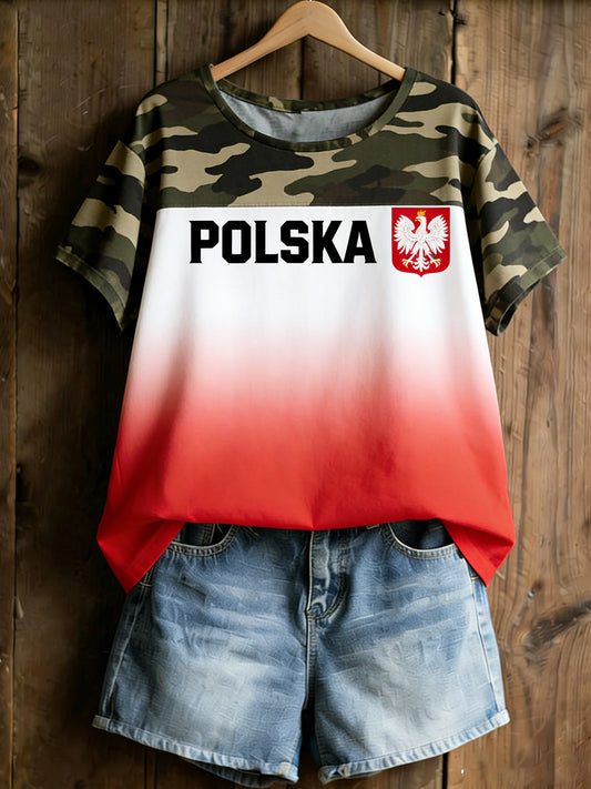 Damska koszulka z nadrukiem w polskim kamuflażu