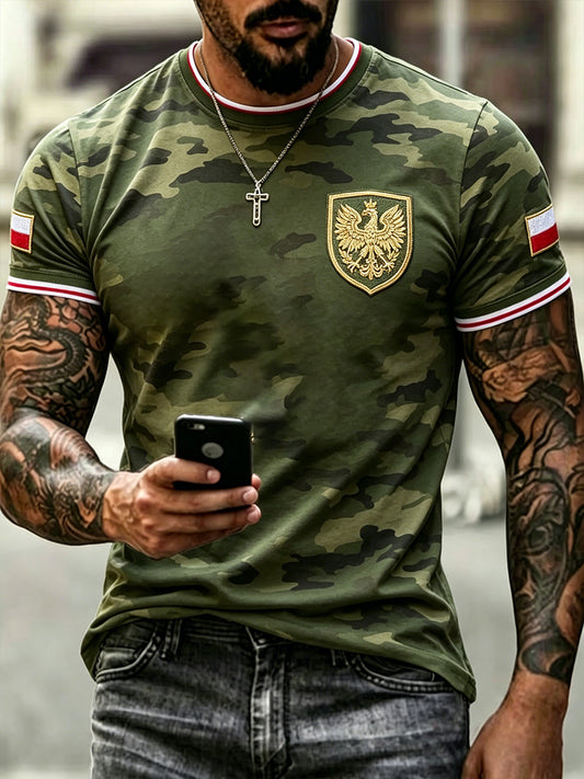 Męski t-shirt z krótkim rękawem, poszarpany materiał, wzór moro