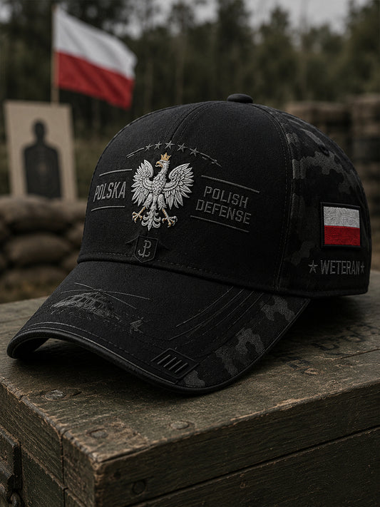 Czapka z wojskowym nadrukiem w stylu vintage