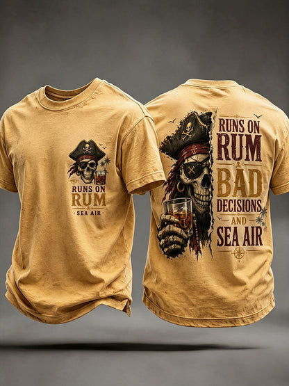 Męskie koszulki „ Runs On Rum, Bad Decisions i Sea Air”