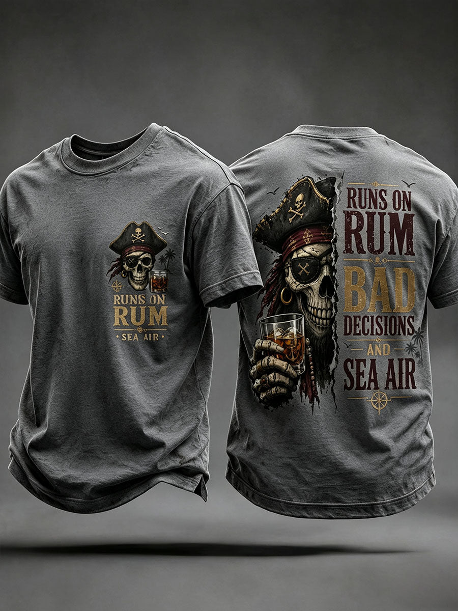 Męskie koszulki „ Runs On Rum, Bad Decisions i Sea Air”