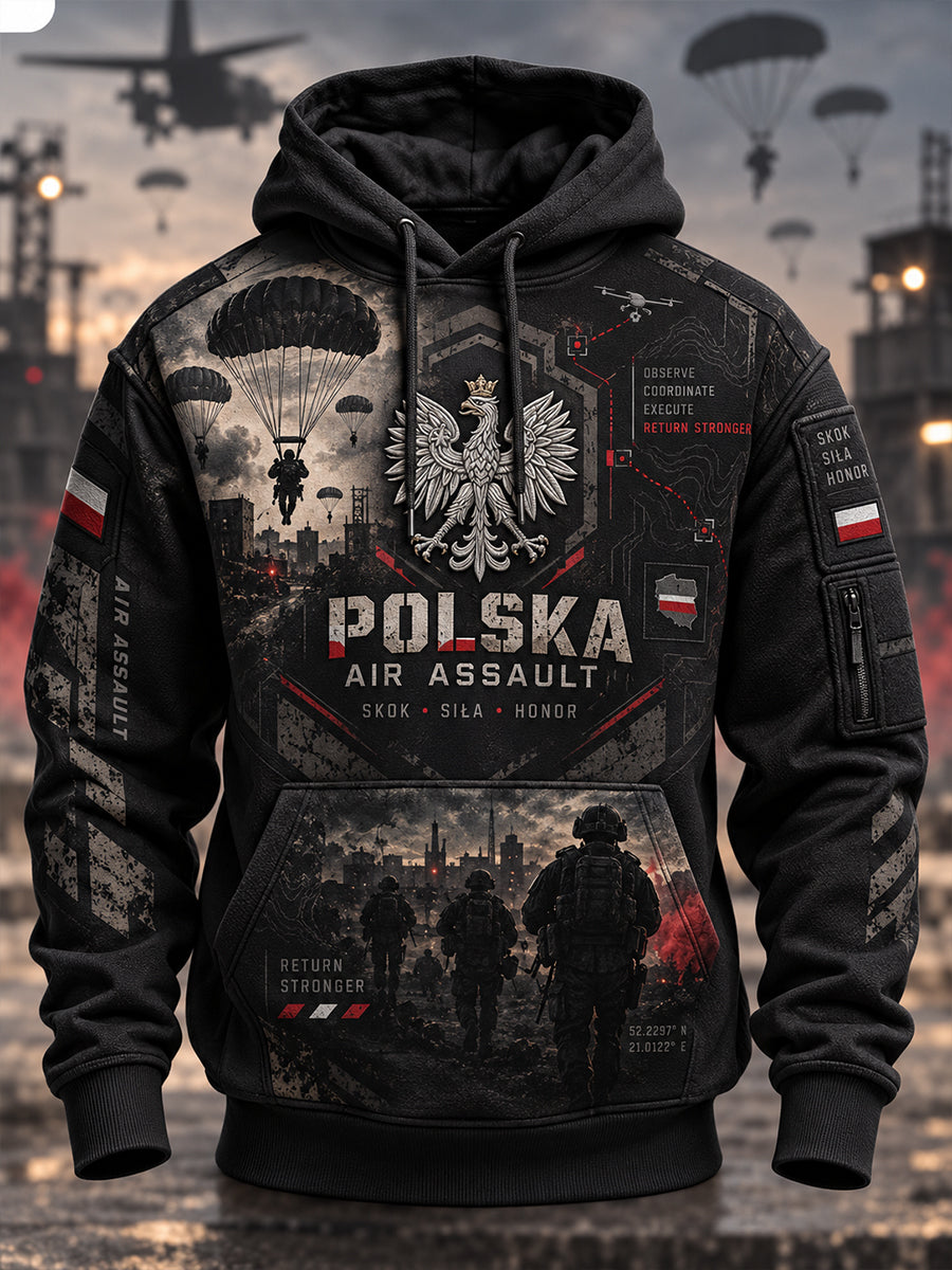 Męski polski wojskowy sweter z kapturem o oversized kroju i opadającymi ramionami, z kieszeniami