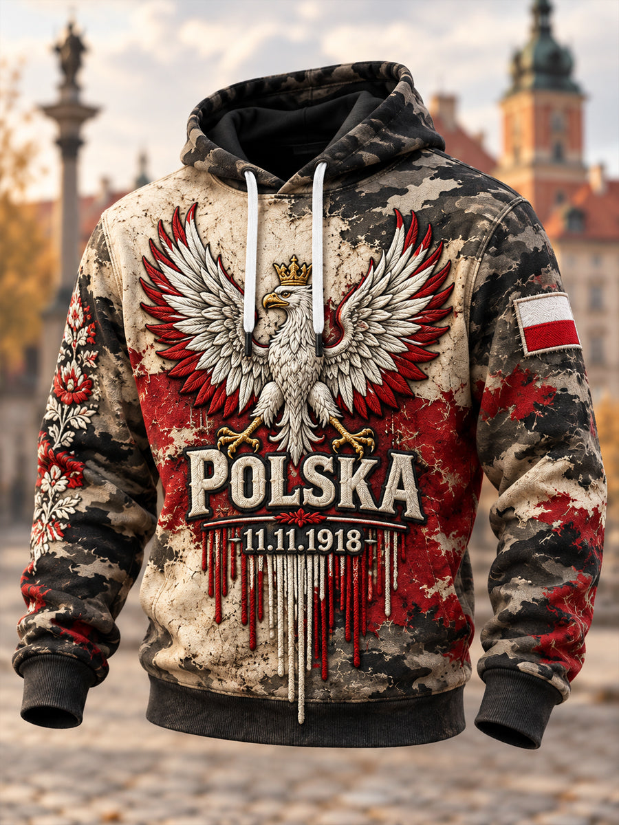 Męski oversize’owy bluza z kapturem na Dzień Niepodległości Polski, z opuszczonymi ramionami i kieszeniami